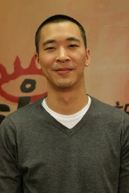 黄立行