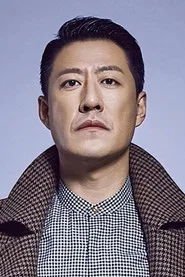 於震