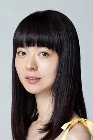 中村映裡子