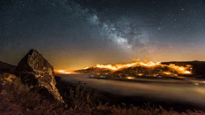 被点亮的星球第一季 第 1 集剧照