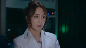 卧底娇娃(粤语版) 第 1 集剧照