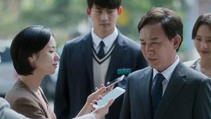 救救我 第 4 集劇照