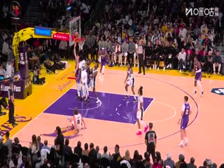 NBA常规赛 马刺VS湖人 20251106海报