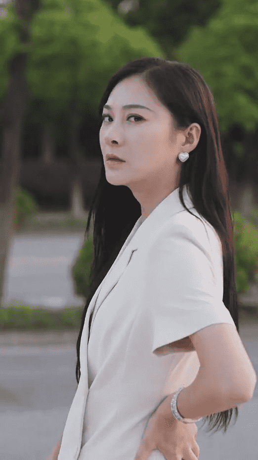丈夫的秘密 短剧版(2024)海报