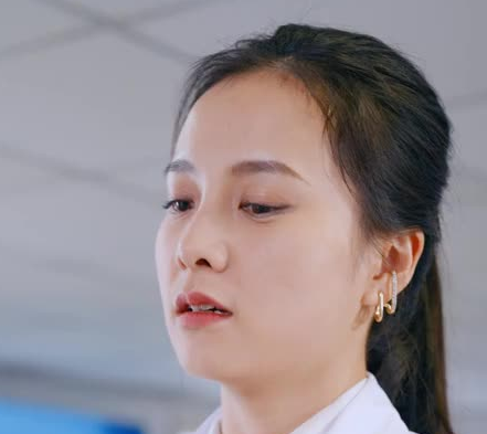 契約罪妻休想逃(2023)海報
